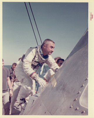 Gus Grissom (image from apollomissionphotos.com)