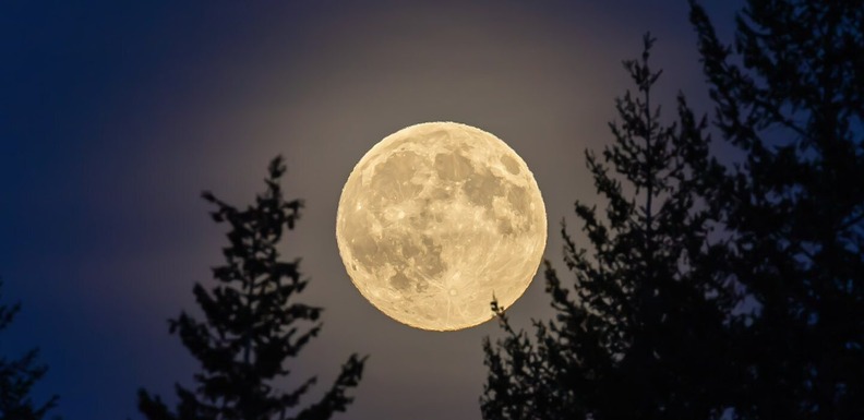 S1 FINALE: The Mask—The Moon